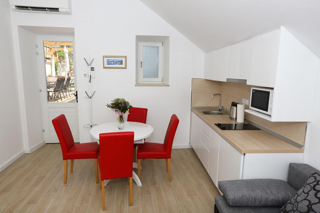 White & Co Villa And Apartments Dubrovnik Room photo